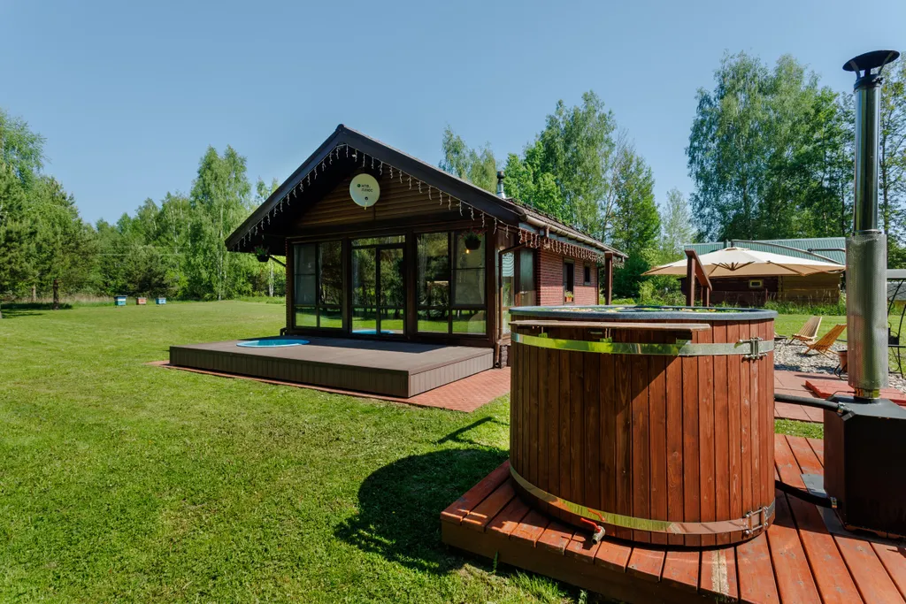 Дом с русской баней и горячей купелью