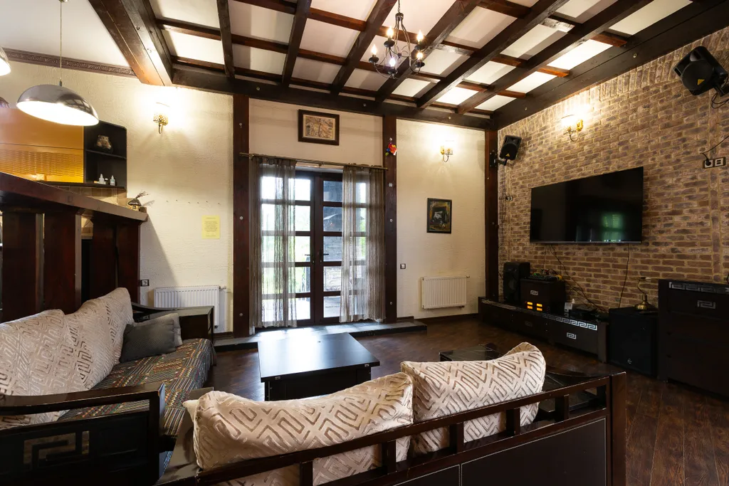 Коттедж 7-комнатный Дом — Ильинское