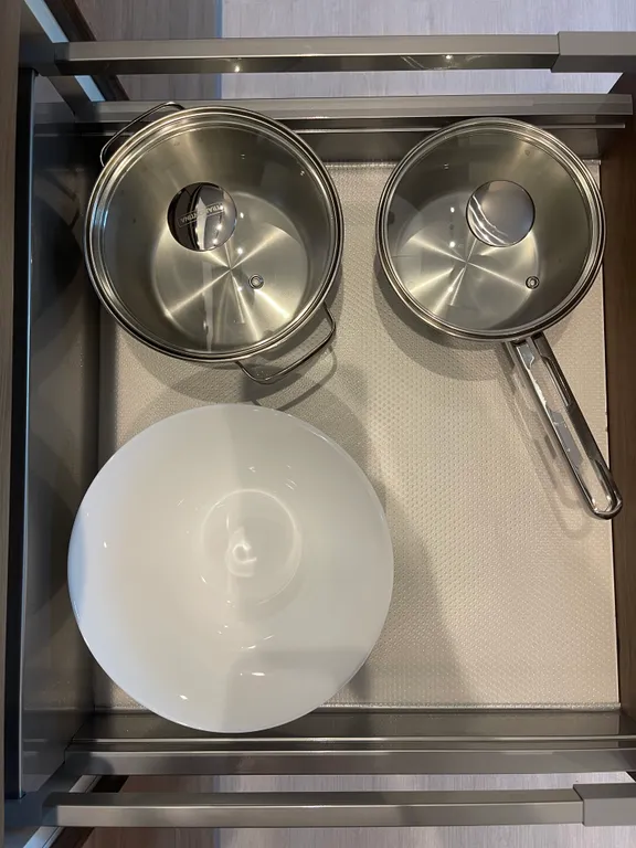 Новые апартаменты с видом на сосновый парк рядом с морем