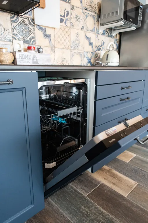 Иван-дача рядом с парком Кудыкина гора