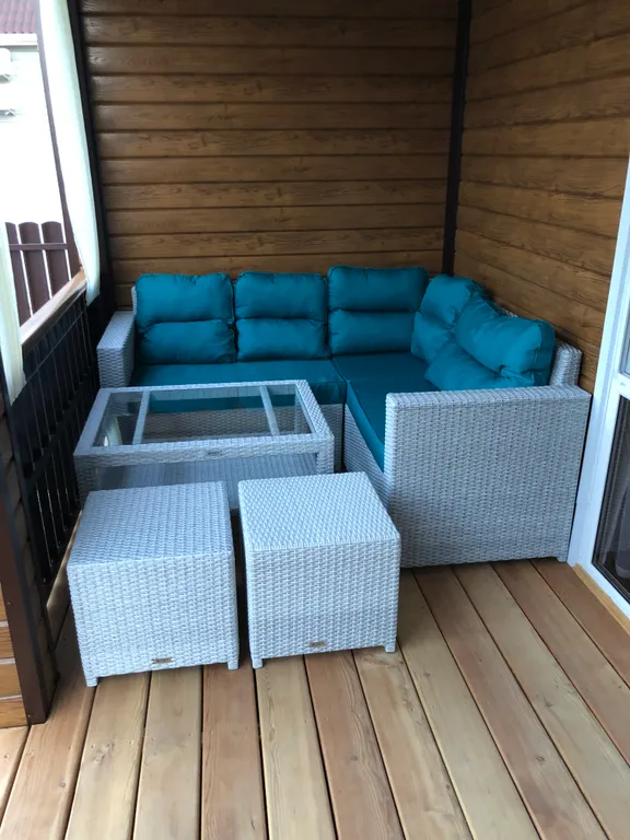 Коттедж с тёплым бассейном