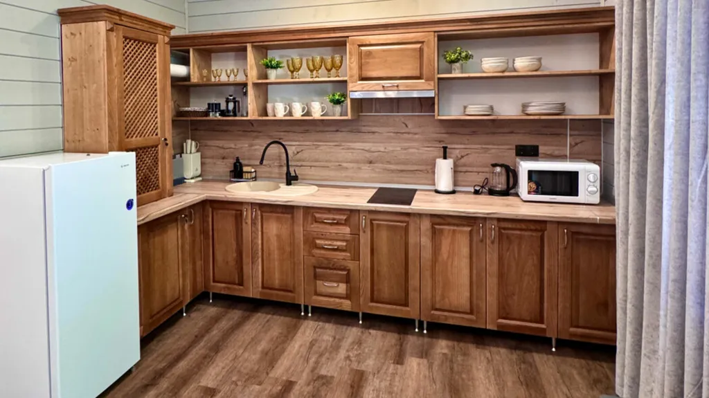 Коттедж с 2 спальнями и видом на горы и лес