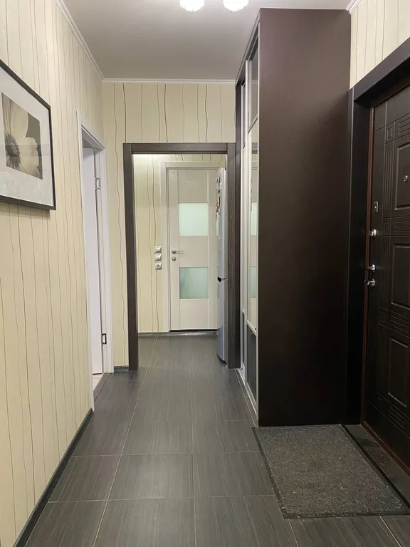 Уютная и просторная двушка на Офицерской