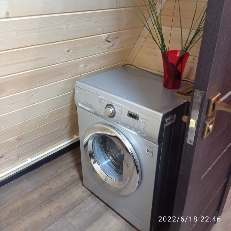 Коттедж Гостевой дом шале а-фрейм в ёлках с пятнистыми оленями и русской баней — Можайск