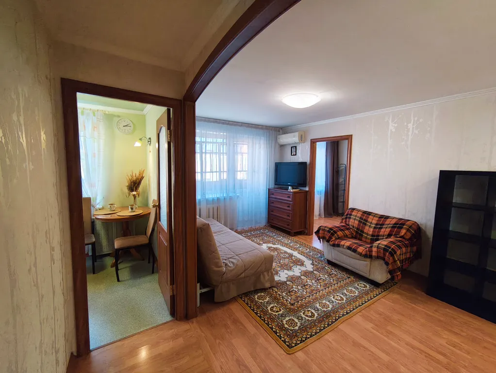 Двухкомнатная квартира рядом с УдГУ