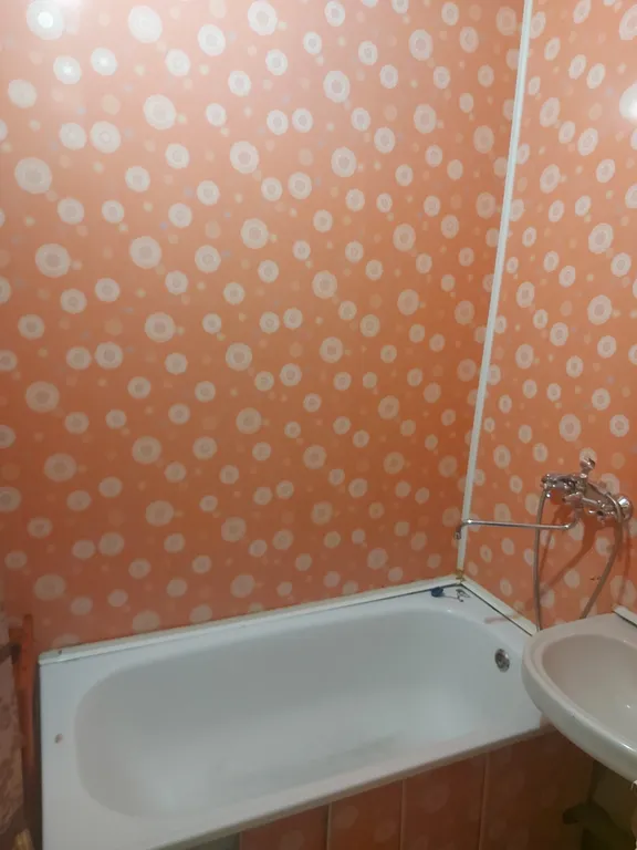 Квартира находится рядом с ж/д вокзалом