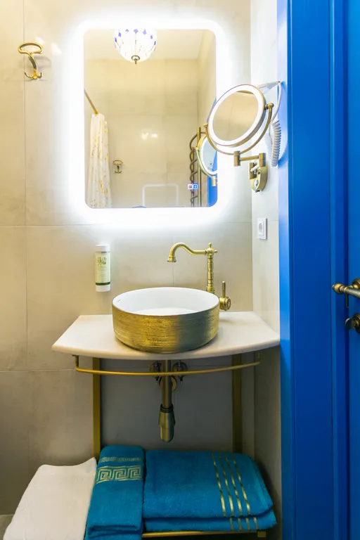 Квартира Квартира Двухкомнатный номер в традиционном греческом стиле — Новосибирск