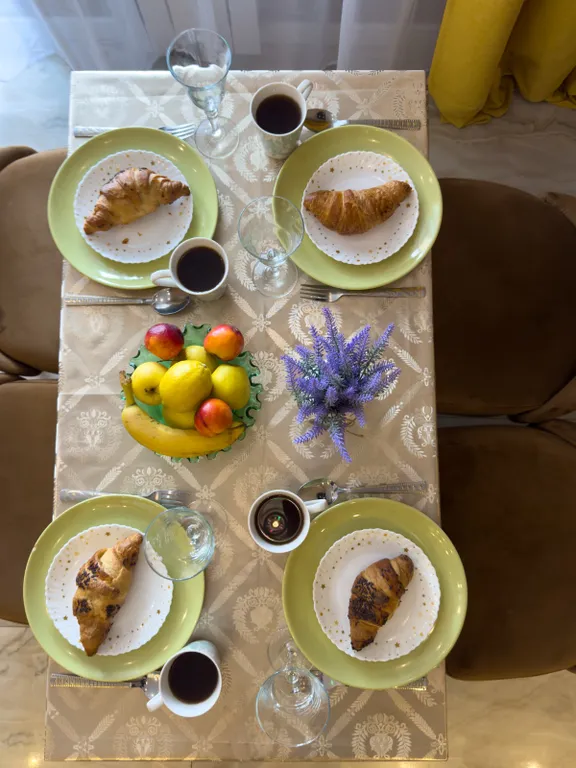 Квартира 3-комнатная Квартира — Москва