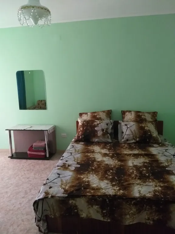 Уютный тихий дворик для желающих отдохнуть от шума городских улиц