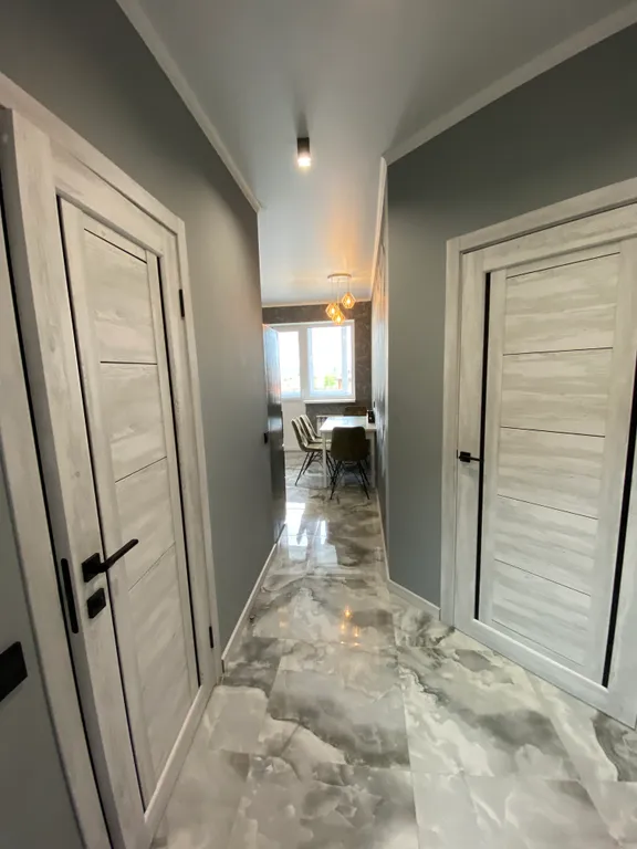 Уютная квартира рядом с аэропортом с видом на горы