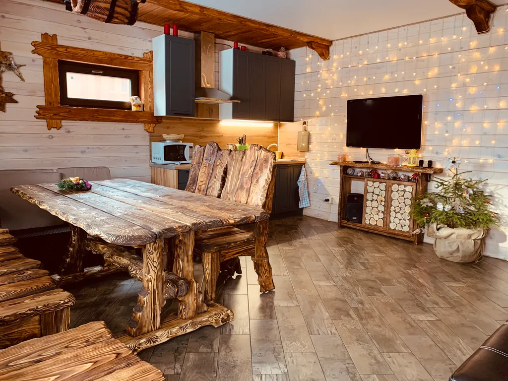 Уютный загородный дом с баней на берёзовых дровах