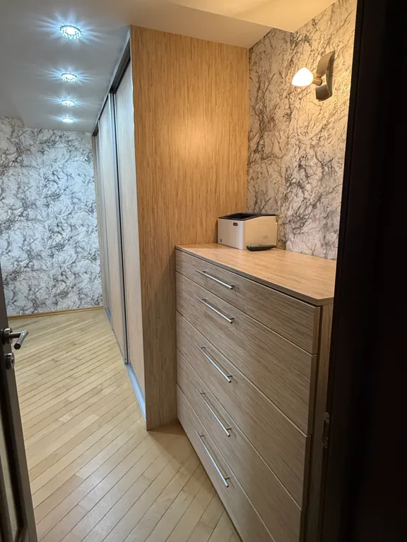 Шикарная просторная квартира с дизайнерским ремонтом