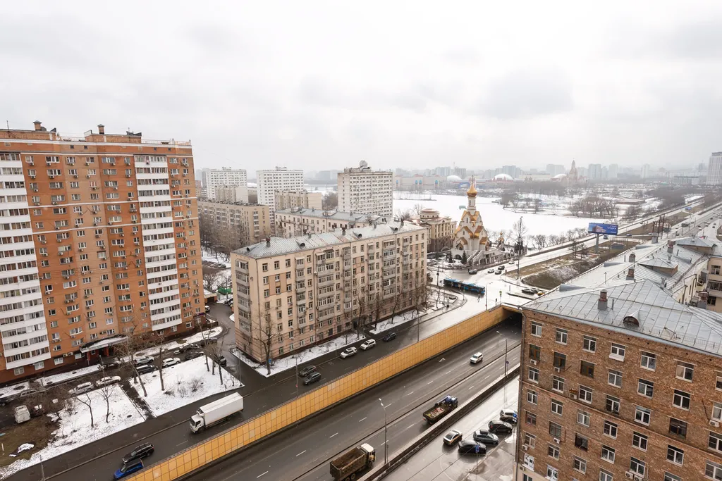 Уютная однокомнатная квартира рядом с метро