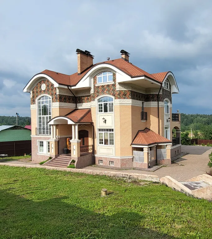 Коттедж Дом с бассейном и сауной — аренда посуточно в Москва