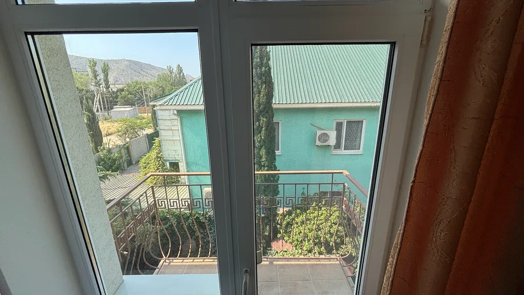 №16 четырёхместный номер с балконом