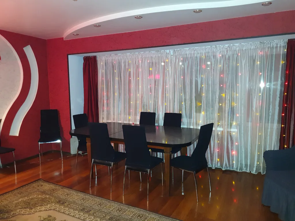 4-комнатный Дом