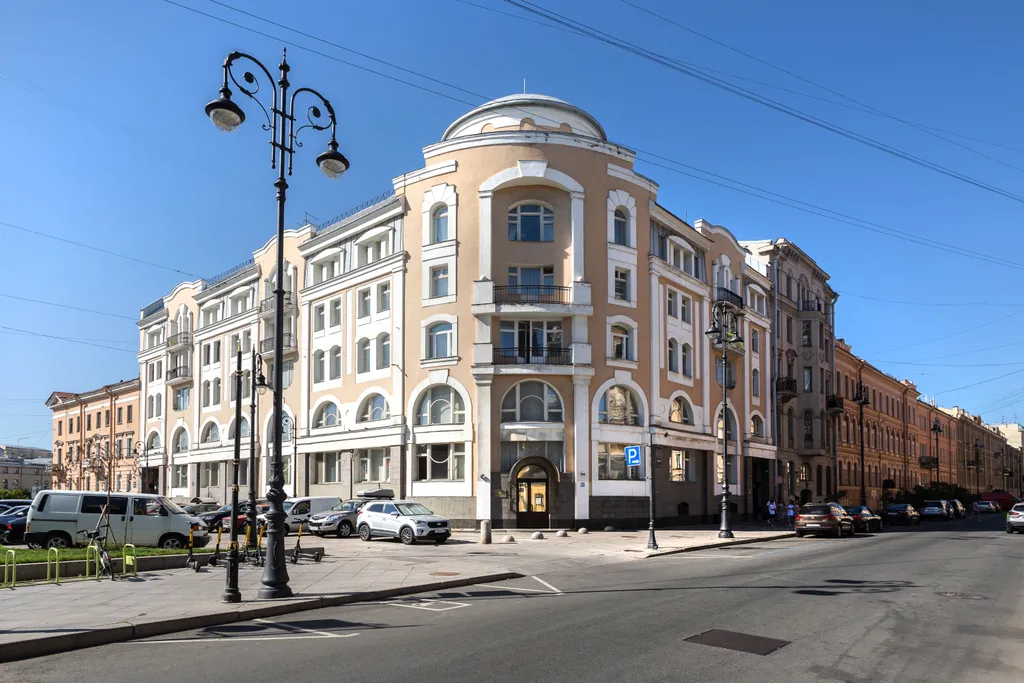 Профессорская квартира
