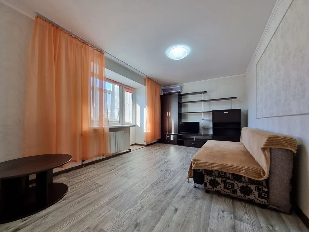 Уютнaя 2-кoмнатнaя квартирa в самом центре города