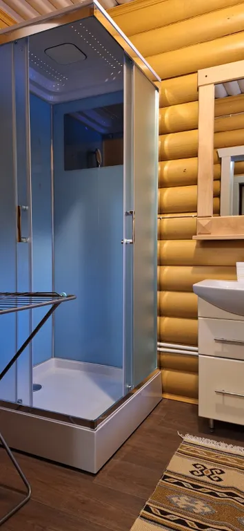 Уютный коттедж на берегу великолепного озера Ханкасъярви