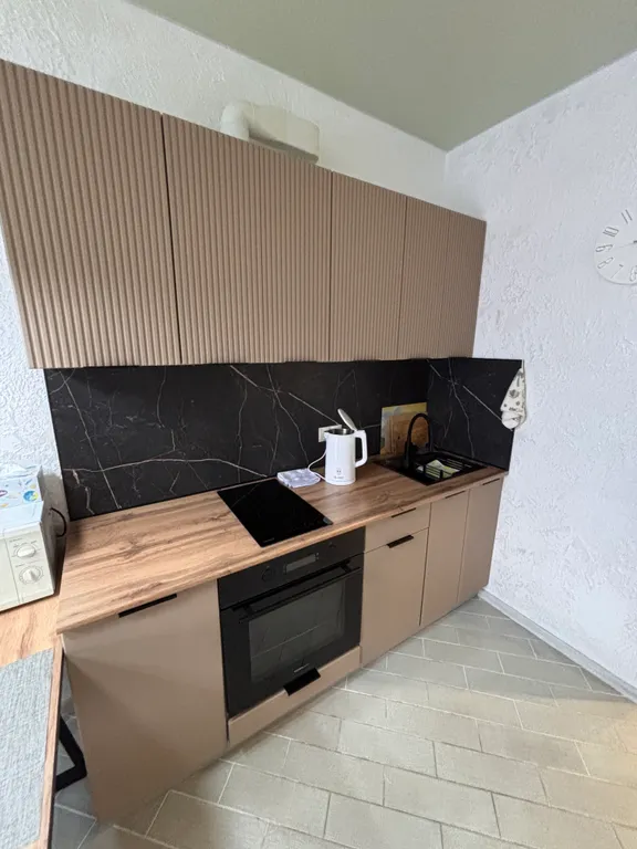 Чистая уютная студия в центре Хосты