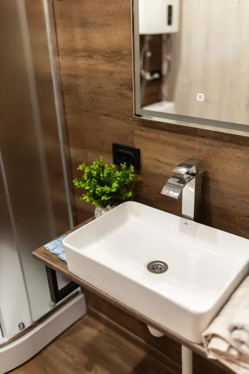 Дом Эдем у НикоДима