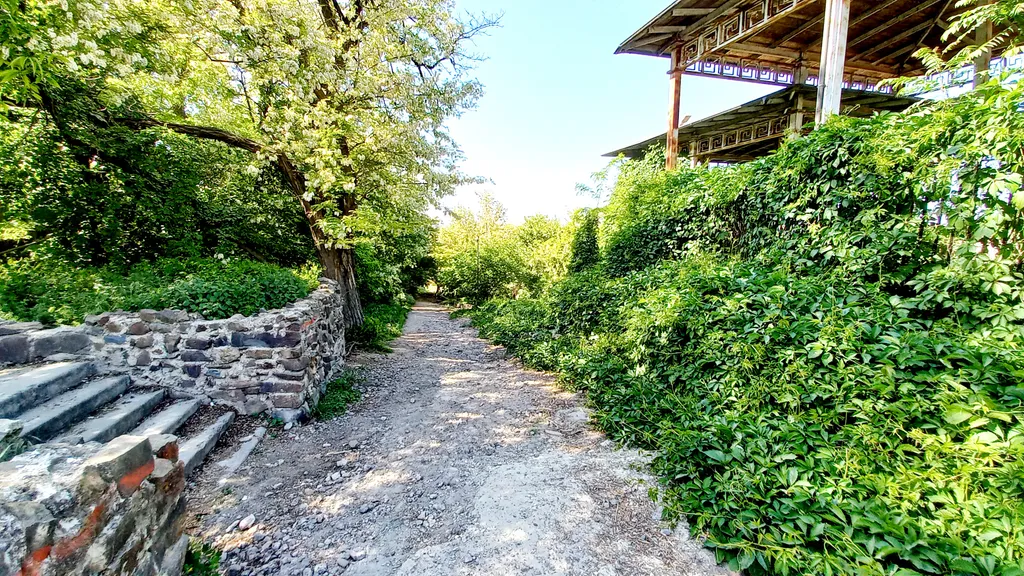 Квартира в центре у спуска на набережную