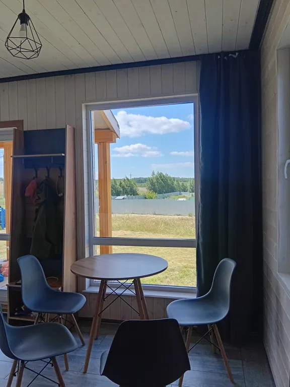 Уютный дом на берегу озера Камбулат