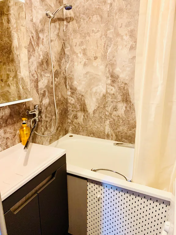 Просторная двушка у залива