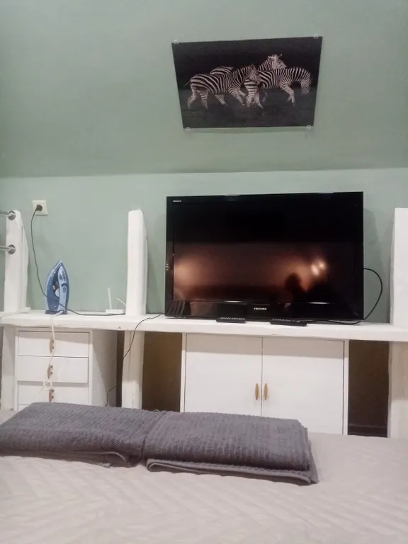 Студия в саду