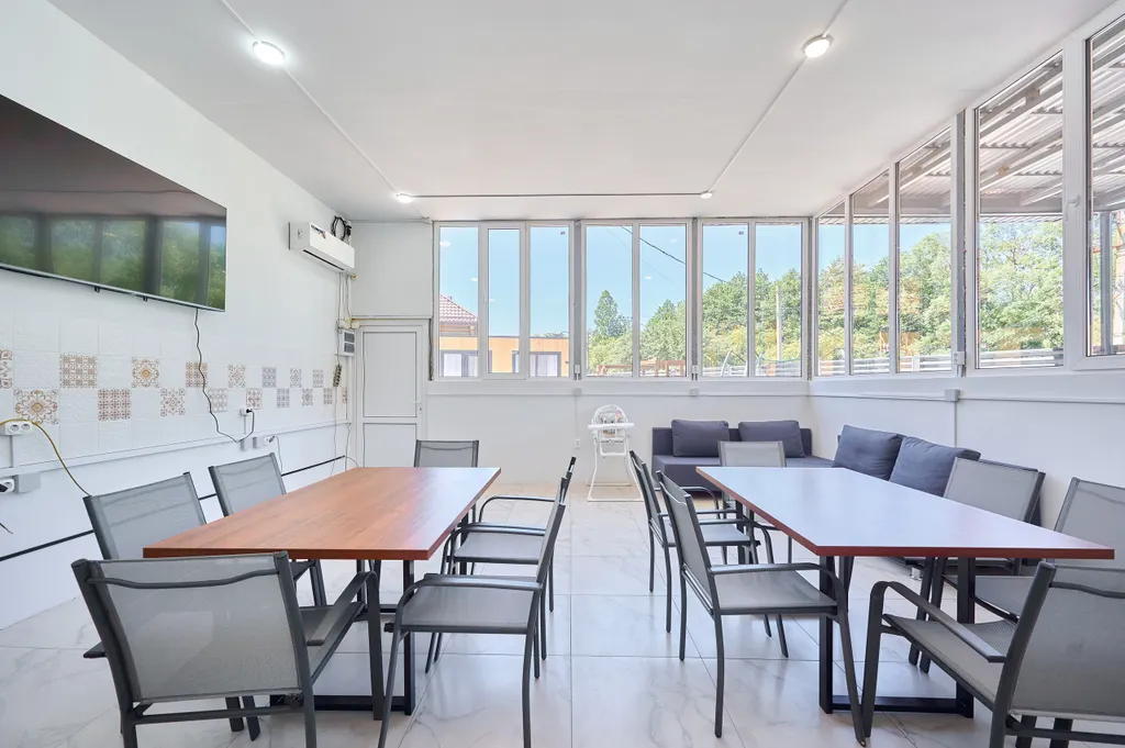 Домик-шале с размещением до 5 гостей