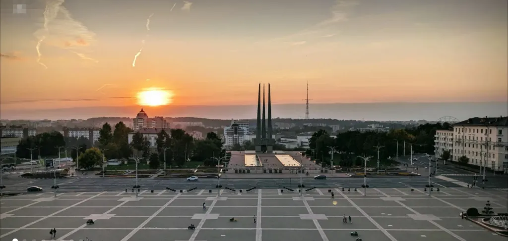 Видовая квартира в самом центре с панорамным видом на Площадь Победы.
