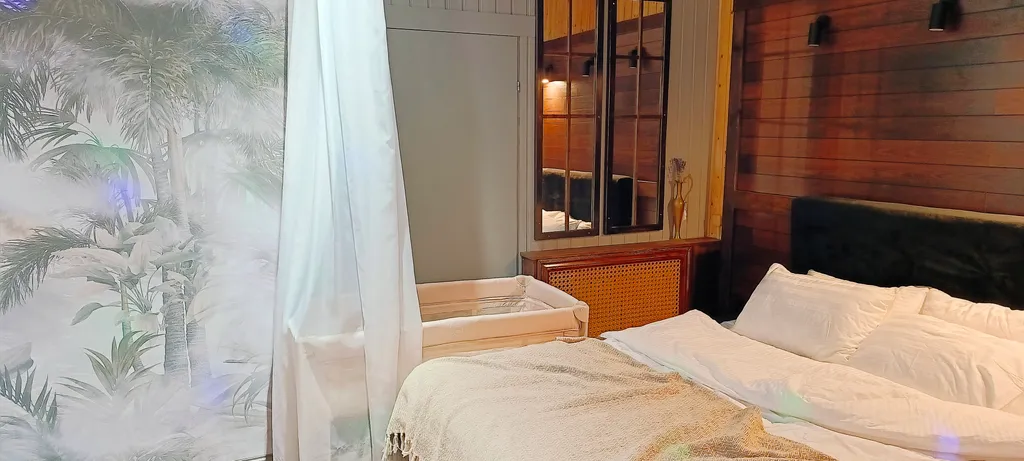 Дом Релакс'Ель с природным шармом рядом с Москвой и горячей джакузи