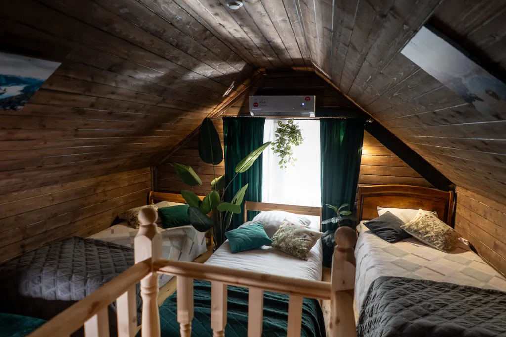 Коттедж Уютный дом с бассейном в лесу — Софрино