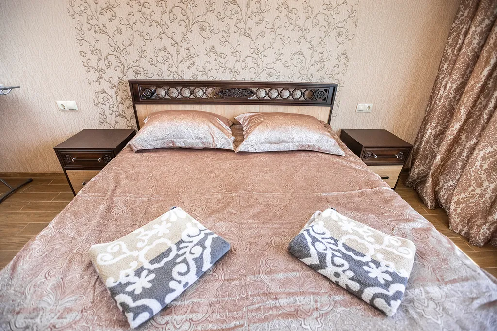 Большая евродвушка на берегу открытого моря