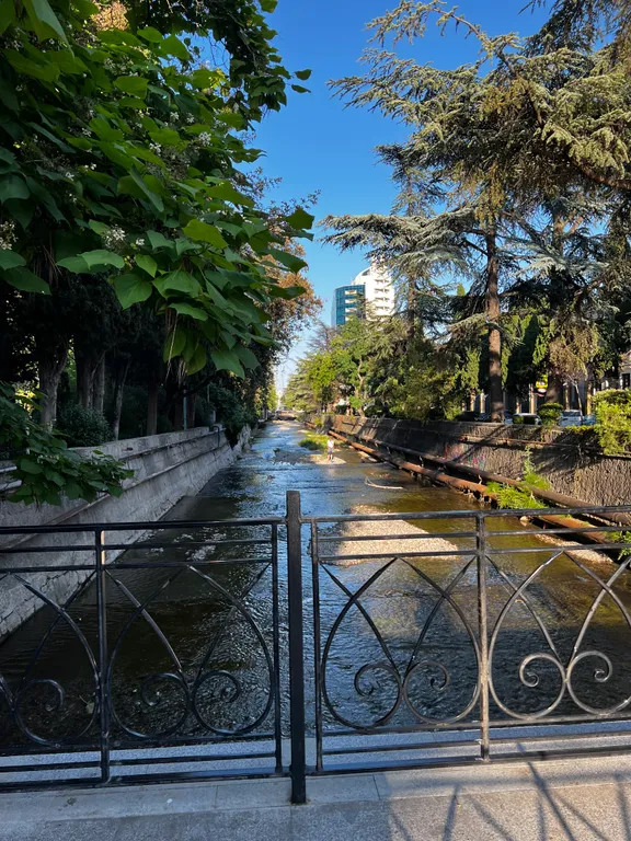 Квартира с хорошим ремонтом в самом центре