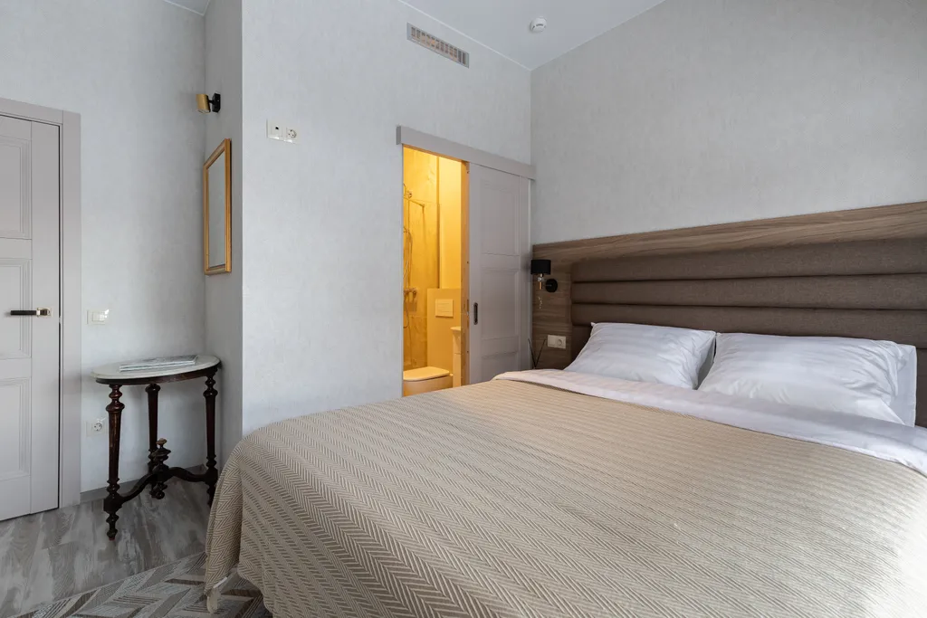 Охта Сьют 4 с большой террасой на 1 этаже, с видом на лес