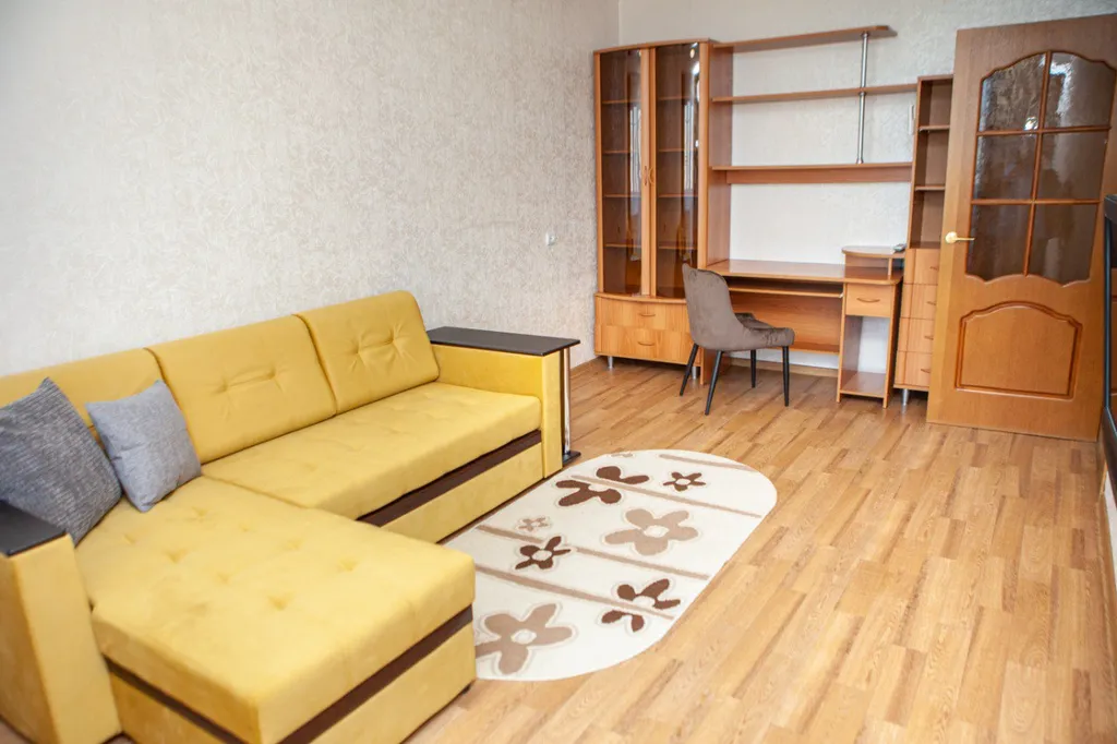 Двухкомнатная квартира в районе центрального рынка