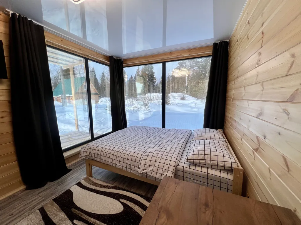 Домик у леса