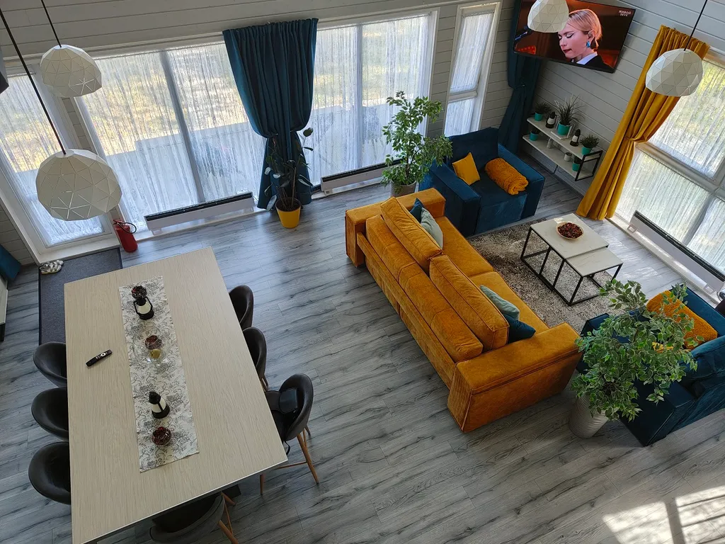 Семейный дом с баней в березовой роще