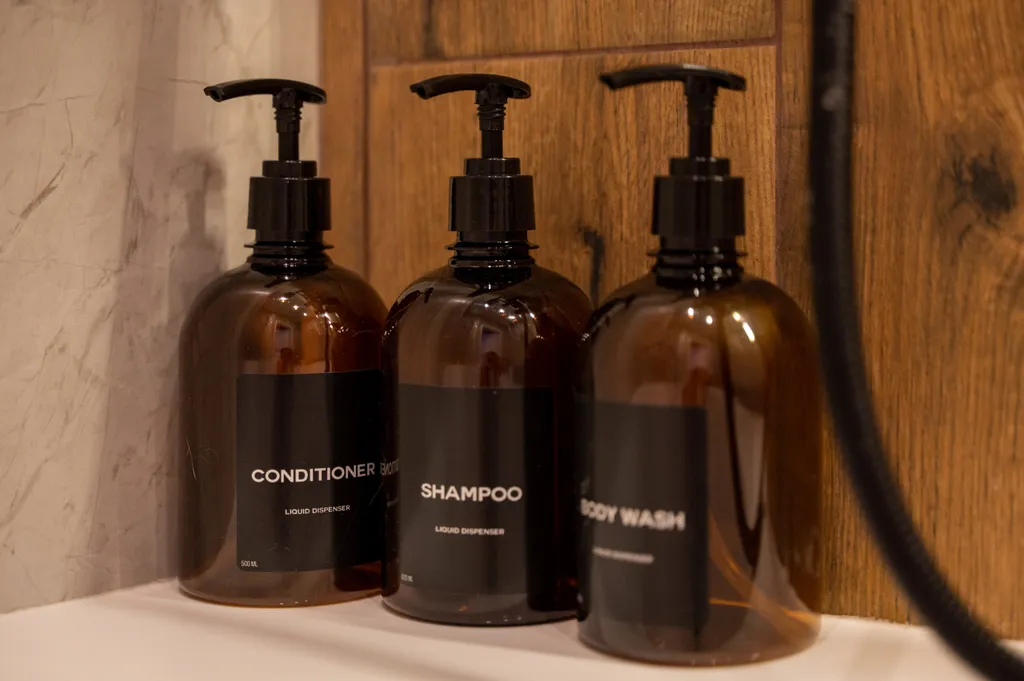 Стильная студия с видом на горы