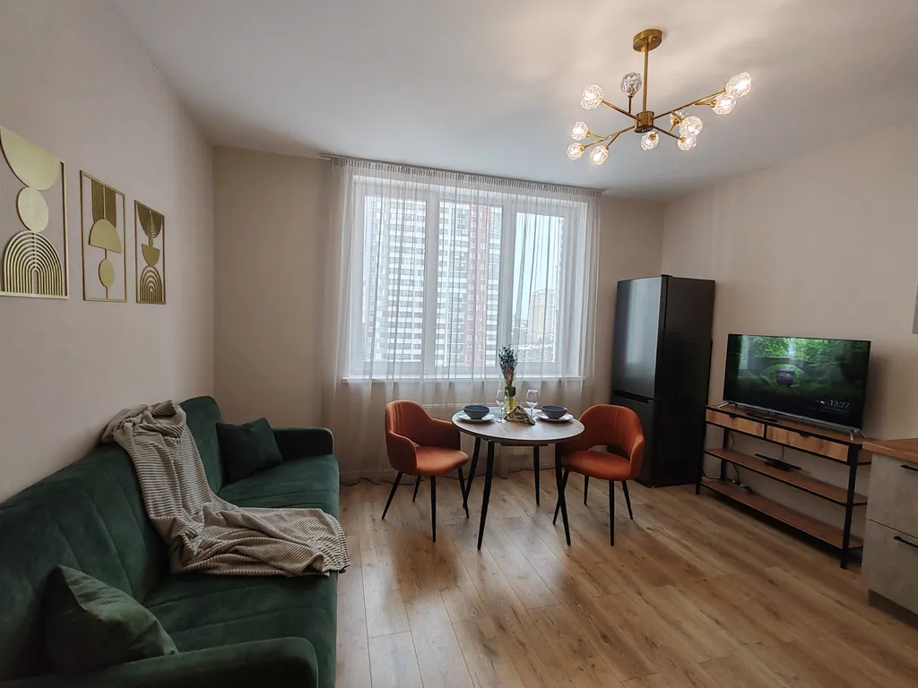 Квартира Стильная двухкомнатная квартира в новом ЖК Современник — Екатеринбург