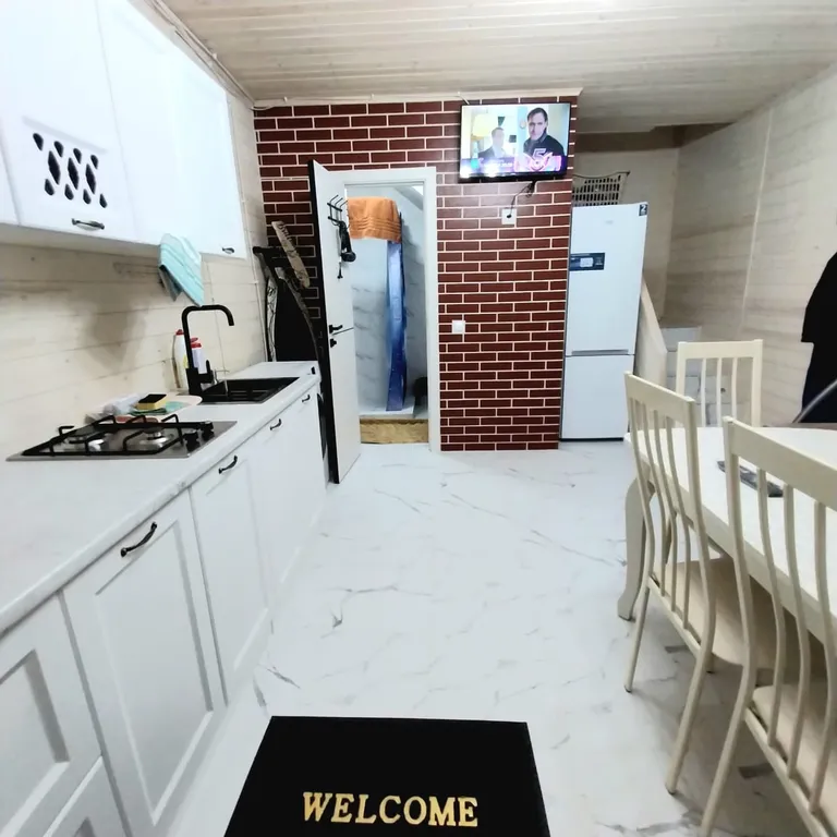 Уютный коттедж в центре посёлка Домбай