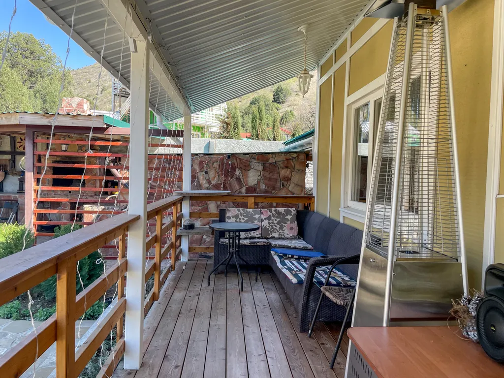 Уютный дом недалеко от моря