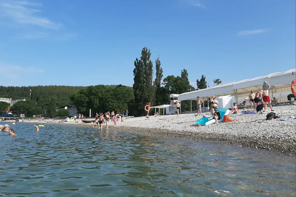 Просторная студия у моря