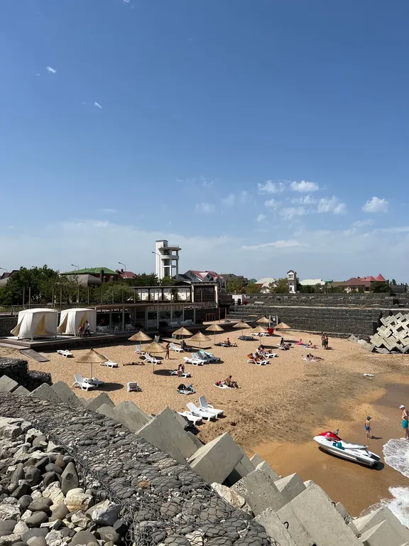 Уютный дом у моря