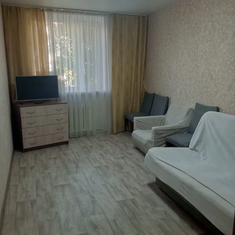 Квартира 3-комнатная Квартира — Джанкой