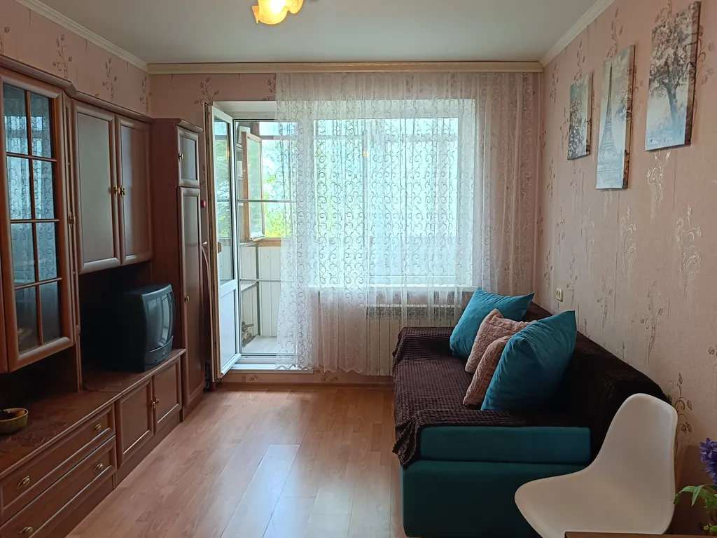 Уютная квартира — аренда посуточно в Камышин