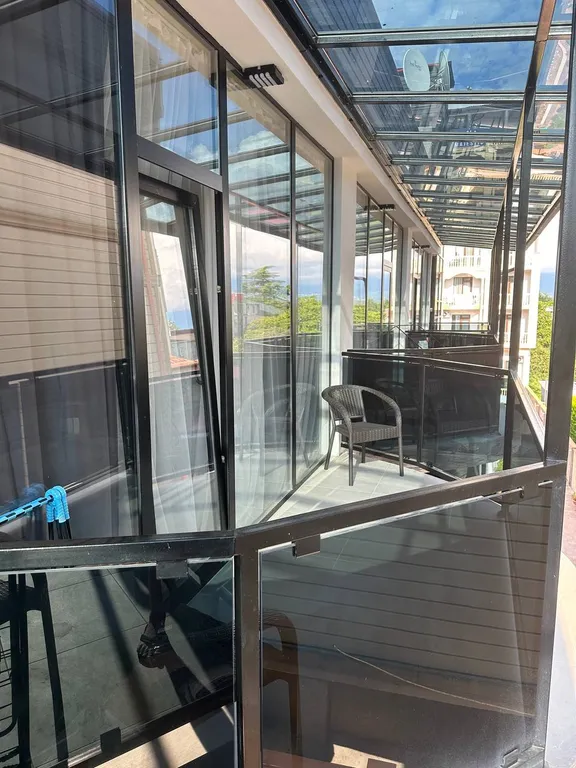 Уютный люкс с панорамной лоджией и завтраками