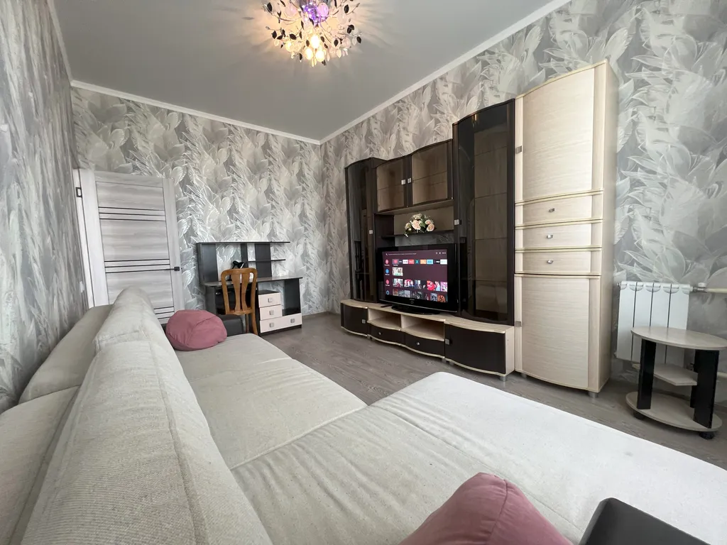 Двухкомнатная в центре в новом доме