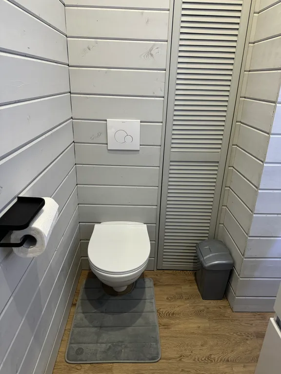 Коттедж Уютный коттедж с сауной и купелью — Бугры